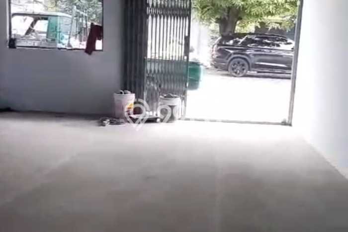 Gudang disewakan di Cakung Jakarta Timur dengan luas bangunan 180m2 Gudang disewakan di Cakung Jakarta Timur dengan luas bangunan 180m2