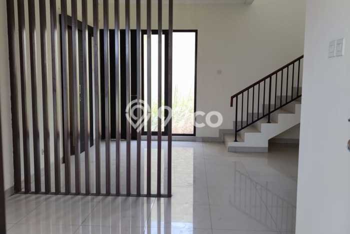 Jual Rumah Mewah Megah Dengan View Eksklusif di Harapan Indah, Bekasi Jual Rumah Mewah Megah Dengan View Eksklusif di Harapan Indah, Bekasi