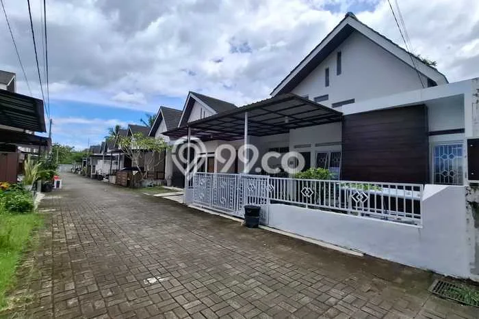 Dijual Rumah 2 Kamar Lokasi Ideal Bagus dan Strategis di Sleman Dijual Rumah 2 Kamar Lokasi Ideal Bagus dan Strategis di Sleman