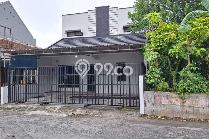 For Sale Rumah 4 Kamar Lokasi Strategis Nyaman dan Strategis di Tegalrejo For Sale Rumah 4 Kamar Lokasi Strategis Nyaman dan Strategis di Tegalrejo