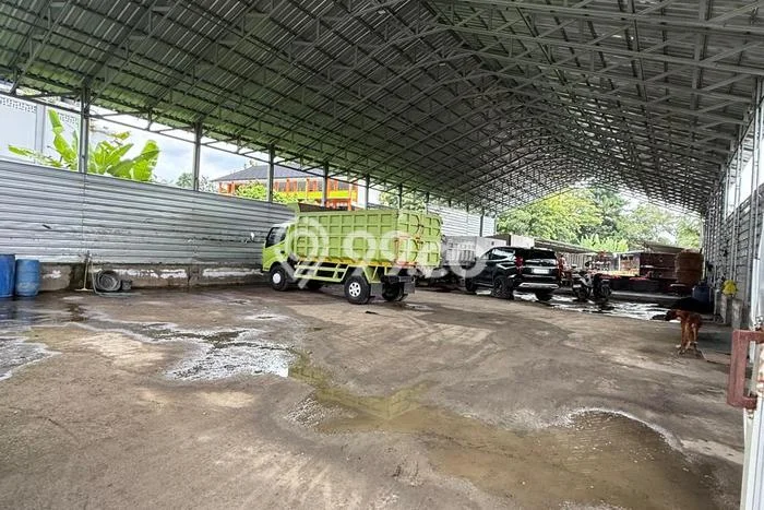 Gudang Disewakan di Kawasan Ramai Ngaglik, Sleman Gudang Disewakan di Kawasan Ramai Ngaglik, Sleman