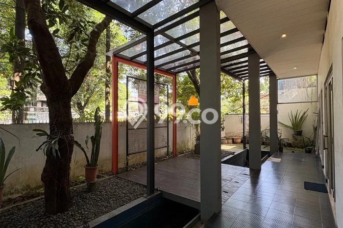 Rumah Luxury Modern Tanpa Renovasi di BSD Kencana Loka Tangerang Rumah Luxury Modern Tanpa Renovasi di BSD Kencana Loka Tangerang