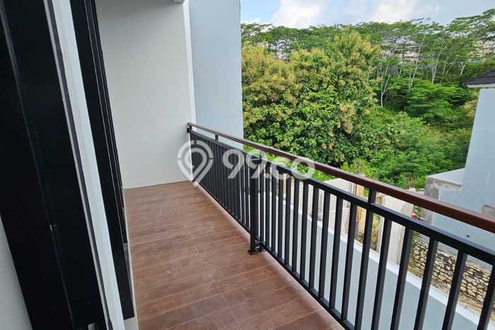 Vila Tenang Kawasan , Luas 100m2m², Pemandangan Indah sekitar Vila Tenang Kawasan , Luas 100m2m², Pemandangan Indah sekitar