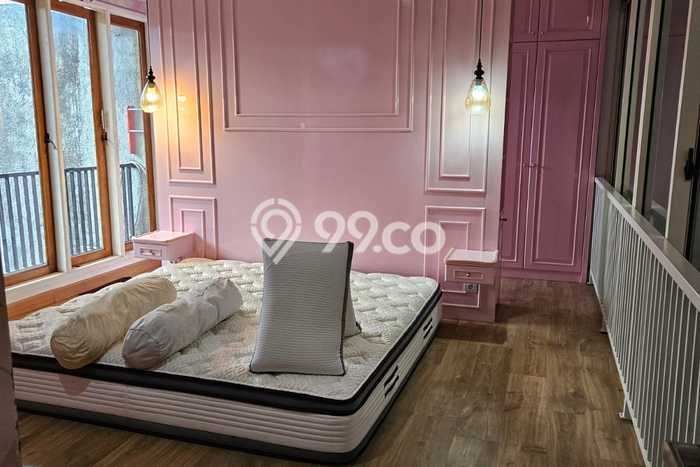 Jual Rumah Luas Megah Dengan View Eksklusif di Sektor 7-Bintaro, Tangerang Selatan Jual Rumah Luas Megah Dengan View Eksklusif di Sektor 7-Bintaro, Tangerang Selatan