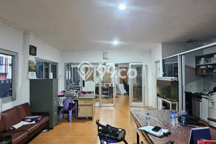 Gudang Bagus LT 354m2 LB 612m2 Dijual di BSD Tangerang Selatan Gudang Bagus LT 354m2 LB 612m2 Dijual di BSD Tangerang Selatan