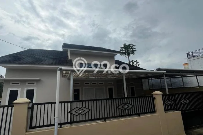 Rumah Elit LB 120m2 Siap Pakai Desain Elegan di Bukittinggi Kota, Bukittinggi Rumah Elit LB 120m2 Siap Pakai Desain Elegan di Bukittinggi Kota, Bukittinggi