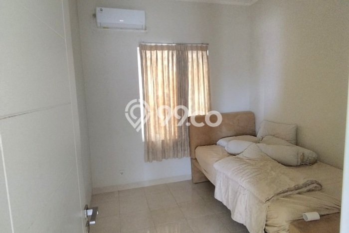 Dijual Rumah Luas Megah Dengan View Eksklusif di Gading Serpong, Tangerang Dijual Rumah Luas Megah Dengan View Eksklusif di Gading Serpong, Tangerang