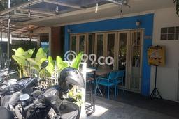 Rumah Mewah LB 196m2 Siap Huni Desain Elegan di Buah Batu, Bandung Rumah Mewah LB 196m2 Siap Huni Desain Elegan di Buah Batu, Bandung