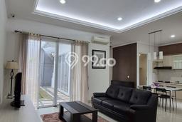 Rumah Elit Modern Siap Huni di BSD City Tangerang Rumah Elit Modern Siap Huni di BSD City Tangerang