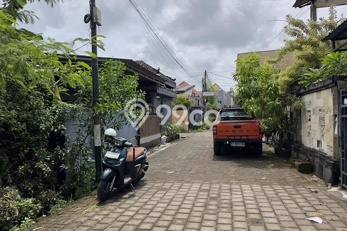 Lahan Dijual Lokasi Strategis di Badung dengan Luas 175m2 Lahan Dijual Lokasi Strategis di Badung dengan Luas 175m2