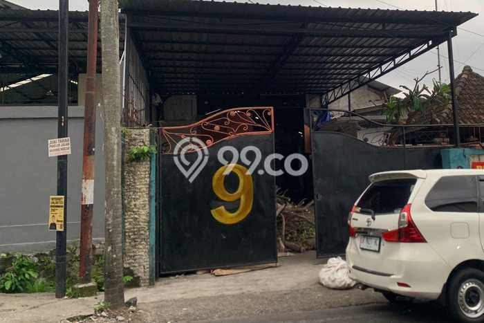 Unit Gudang Disewakan di Kerobokan di Area Ramai & Strategis Unit Gudang Disewakan di Kerobokan di Area Ramai & Strategis