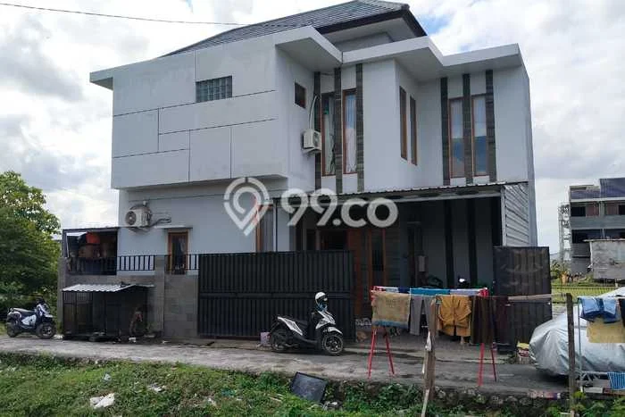 Rumah Luas Asri 5 KT Siap Huni di Gunung soputan Denpasar Rumah Luas Asri 5 KT Siap Huni di Gunung soputan Denpasar