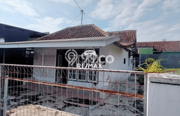 Rumah Strategis Minimalis Lb 200m2 di Banyuwangi, Banyuwangi Rumah Strategis Minimalis Lb 200m2 di Banyuwangi, Banyuwangi