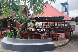 Kantor Dijual di Glagah Banyuwangi dengan Luas Bangunan 800m2 Kantor Dijual di Glagah Banyuwangi dengan Luas Bangunan 800m2