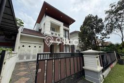 Dijual Rumah Mewah Megah Dengan View Cantik di Kota Wisata, Bogor Dijual Rumah Mewah Megah Dengan View Cantik di Kota Wisata, Bogor