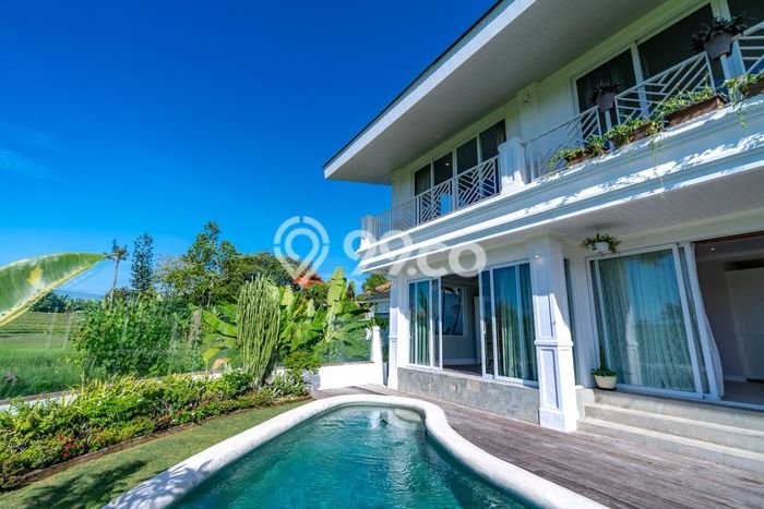 For Sale! Vila Kawasan , Luas 607m2m², Lokasi Strategis For Sale! Vila Kawasan , Luas 607m2m², Lokasi Strategis