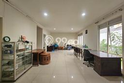 For Sale Hunian Rumah Terawat 3 Kamar di Suvarna Sutera, Tangerang For Sale Hunian Rumah Terawat 3 Kamar di Suvarna Sutera, Tangerang