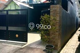 Rumah Modern Cantik 3 KT Bisa Langsung Pindah di Gedangan Rumah Modern Cantik 3 KT Bisa Langsung Pindah di Gedangan