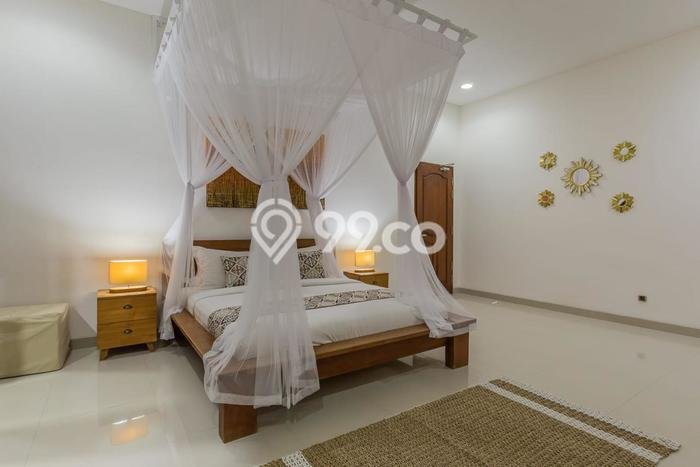 Vila Kawasan , Dimensi 570m2m², Akses ke beragam keperluan Vila Kawasan , Dimensi 570m2m², Akses ke beragam keperluan