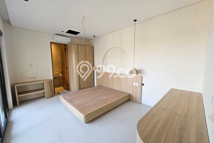 Investasi Potensial! Vila Kawasan , Luas 150m2m², Lokasi Premium Investasi Potensial! Vila Kawasan , Luas 150m2m², Lokasi Premium