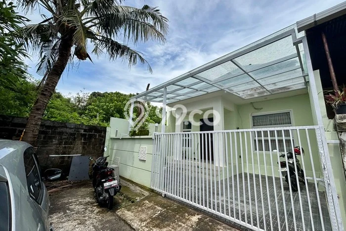 Rumah Minimalis 2 KT di Kerobokan Badung Full Furnished Rumah Minimalis 2 KT di Kerobokan Badung Full Furnished