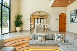 Vila Berkualitas di , Dimensi 165m2m², Lokasi Strategis dengan jalan bagus Vila Berkualitas di , Dimensi 165m2m², Lokasi Strategis dengan jalan bagus