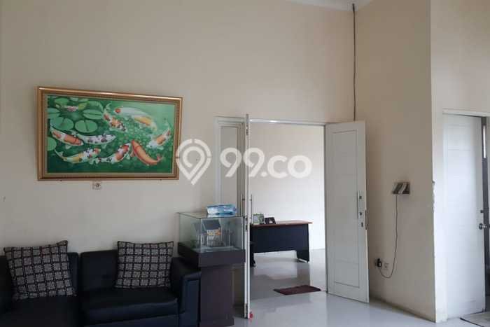 Rumah Luas Asri 2 KT Siap Pakai di Lidah Kulon Surabaya Rumah Luas Asri 2 KT Siap Pakai di Lidah Kulon Surabaya