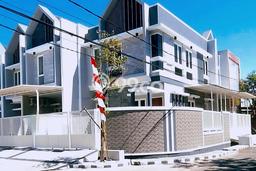 Rumah Sederhana Dijual Lokasi Tenggilis Mejoyo 4 Kamar dengan LT 104m2 Rumah Sederhana Dijual Lokasi Tenggilis Mejoyo 4 Kamar dengan LT 104m2