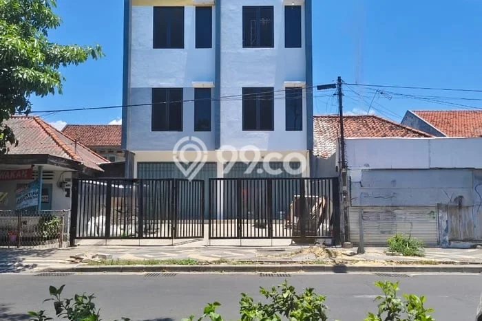 Ruko Dijual Lokasi Emas di Tambaksari Luas 90m2 Ruko Dijual Lokasi Emas di Tambaksari Luas 90m2