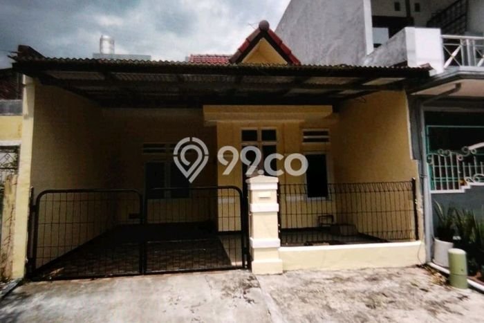 Dijual Rumah Strategis Bagus Punya 2 KT di Kenjeran Surabaya SHM Dijual Rumah Strategis Bagus Punya 2 KT di Kenjeran Surabaya SHM