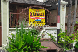 Hunian Mewah Siap Huni LT 250m2 di Wiyung, Surabaya Hunian Mewah Siap Huni LT 250m2 di Wiyung, Surabaya