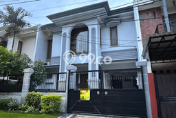 Dijual Hunian Mewah dengan Fasilitas Sekitar Komplit di Wiyung, Surabaya Dijual Hunian Mewah dengan Fasilitas Sekitar Komplit di Wiyung, Surabaya