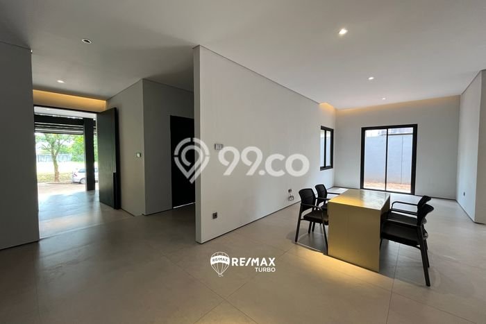 Jual Rumah Mewah Elegan Dengan View Eksklusif di Cinere, Jakarta Selatan Jual Rumah Mewah Elegan Dengan View Eksklusif di Cinere, Jakarta Selatan
