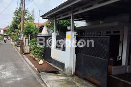 Jual Rumah Luas Elegan Dengan View Eksklusif di Bukit Duri, Jakarta Selatan Jual Rumah Luas Elegan Dengan View Eksklusif di Bukit Duri, Jakarta Selatan