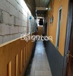 Kos-kosan Dijual di Kemayoran, Jakarta Pusat dengan 8 Kamar Tidur, 8 Kamar Mandi Kos-kosan Dijual di Kemayoran, Jakarta Pusat dengan 8 Kamar Tidur, 8 Kamar Mandi