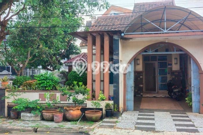 Dijual Cepat Rumah Bagus Siap Huni LB 180m2 di Pamulang, Tangerang Selatan Dijual Cepat Rumah Bagus Siap Huni LB 180m2 di Pamulang, Tangerang Selatan
