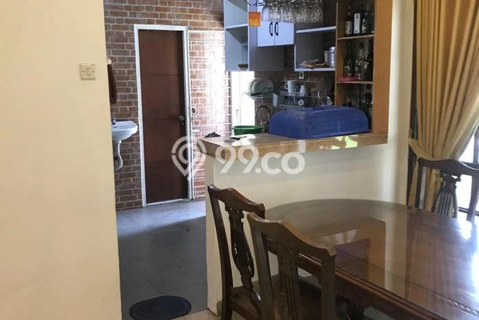 HUNIAN IMPIAN! Rumah area Bekasi Barat, 2 KT, Free Macet, LT 300m2m² Bangunan 180m2m² HUNIAN IMPIAN! Rumah area Bekasi Barat, 2 KT, Free Macet, LT 300m2m² Bangunan 180m2m²