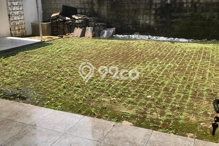 HUNIAN IMPIAN! Rumah area Bekasi Barat, 2 KT, Free Macet, LT 300m2m² Bangunan 180m2m² HUNIAN IMPIAN! Rumah area Bekasi Barat, 2 KT, Free Macet, LT 300m2m² Bangunan 180m2m²