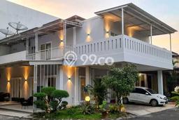 Jual Rumah Mewah Elegan Dengan View Eksklusif di Modernland, Tangerang Jual Rumah Mewah Elegan Dengan View Eksklusif di Modernland, Tangerang