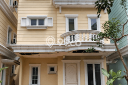 Rumah Luas Asri 3 KT Siap Huni di Gading Serpong Montana Village Tangerang Rumah Luas Asri 3 KT Siap Huni di Gading Serpong Montana Village Tangerang