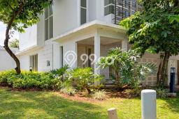 Dijual Rumah Luas Elegan Dengan View Cantik di Gading Serpong, Tangerang Dijual Rumah Luas Elegan Dengan View Cantik di Gading Serpong, Tangerang