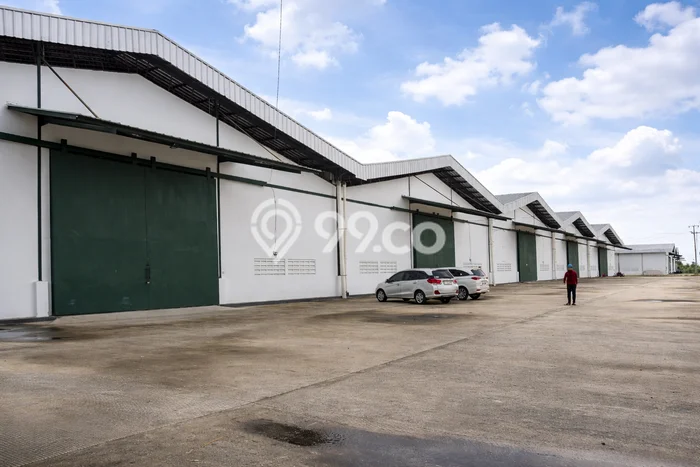 Gudang bagus disewakan di Cikande Serang dengan LB 1200m2 harga sewa terbaik Gudang bagus disewakan di Cikande Serang dengan LB 1200m2 harga sewa terbaik