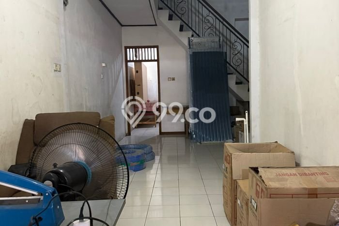 Ruko Disewakan Lokasi Ciputat Tangerang Selatan Harga Spesial! Ruko Disewakan Lokasi Ciputat Tangerang Selatan Harga Spesial!