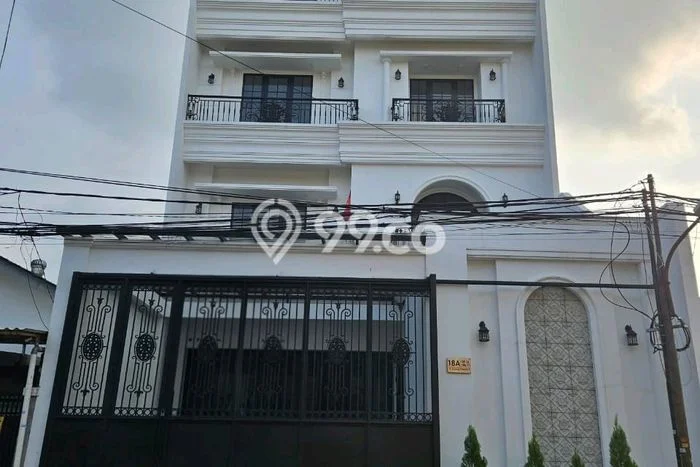 Rumah Luxury Modern Tanpa Renovasi di Sunter Jakarta Utara Rumah Luxury Modern Tanpa Renovasi di Sunter Jakarta Utara