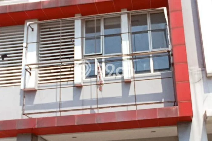 Ruko Dijual di Prime Area Tangerang Luas 216m2 Ruko Dijual di Prime Area Tangerang Luas 216m2