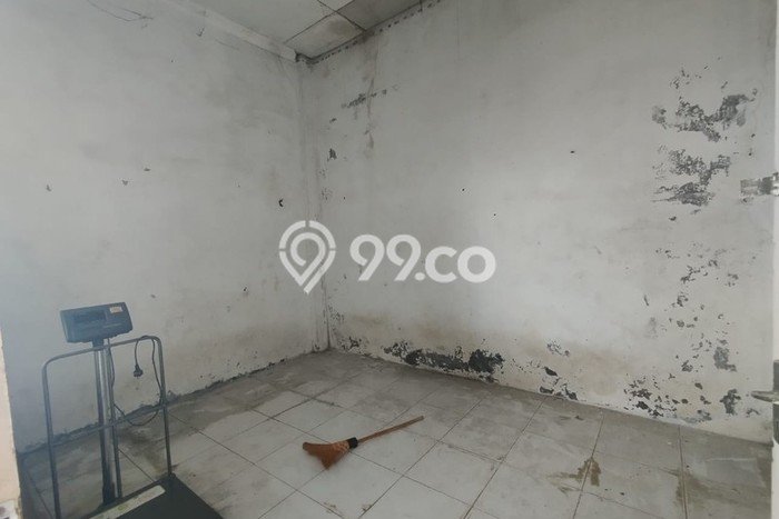 Unit Gudang Paling Strategis di Gamping Sleman dengan LB 370m2 Unit Gudang Paling Strategis di Gamping Sleman dengan LB 370m2