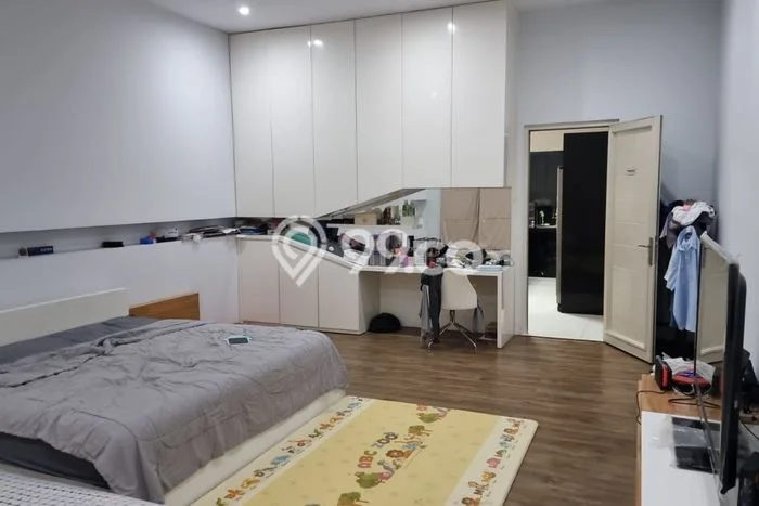 Ready to Use! Premium House LT 377m2 Desain Modern di Jangli Ready to Use! Premium House LT 377m2 Desain Modern di Jangli