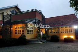 Lokasi strategis! Rumah siap huni dikontrakkan di Candisari LB 1000m2 Lokasi strategis! Rumah siap huni dikontrakkan di Candisari LB 1000m2