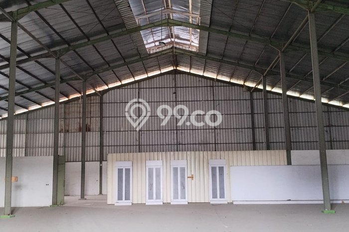 Disewakan Gudang komersial di Cikarang Utara luas bangunan 1512m2 Disewakan Gudang komersial di Cikarang Utara luas bangunan 1512m2