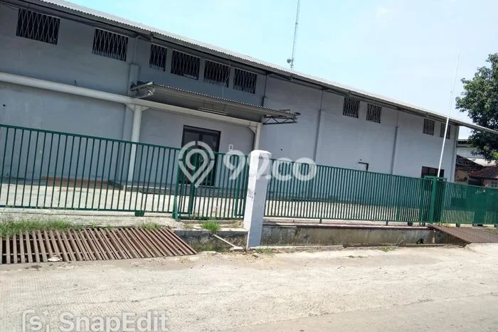 Gudang disewakan di Pulo Gadung Jakarta Timur dengan luas bangunan 1800m2 Gudang disewakan di Pulo Gadung Jakarta Timur dengan luas bangunan 1800m2